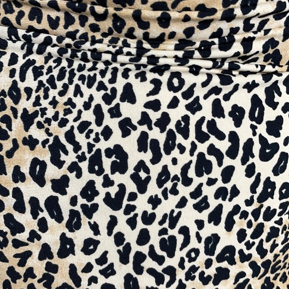 H&M cheetah print dress - Picture 3 of 3